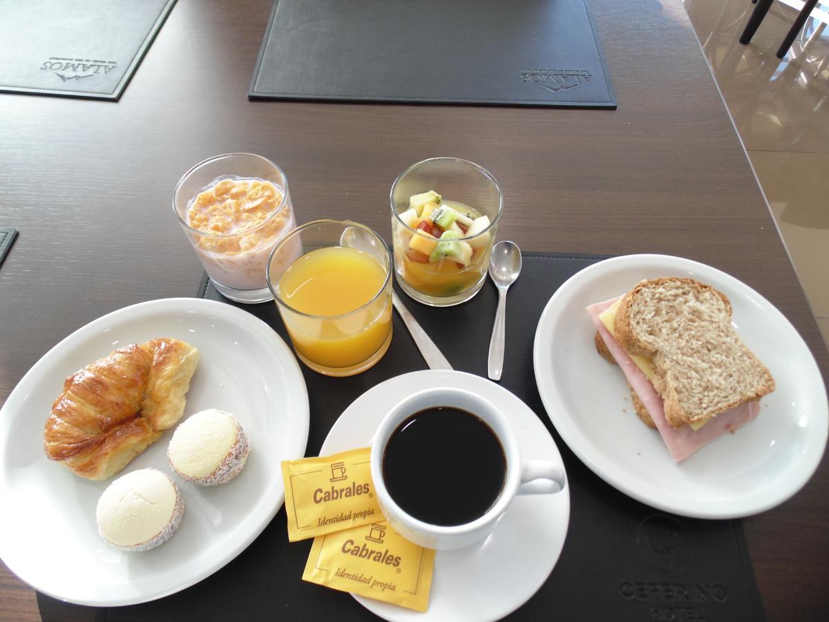 Ceferino Hotel 산 비센테 외부 사진